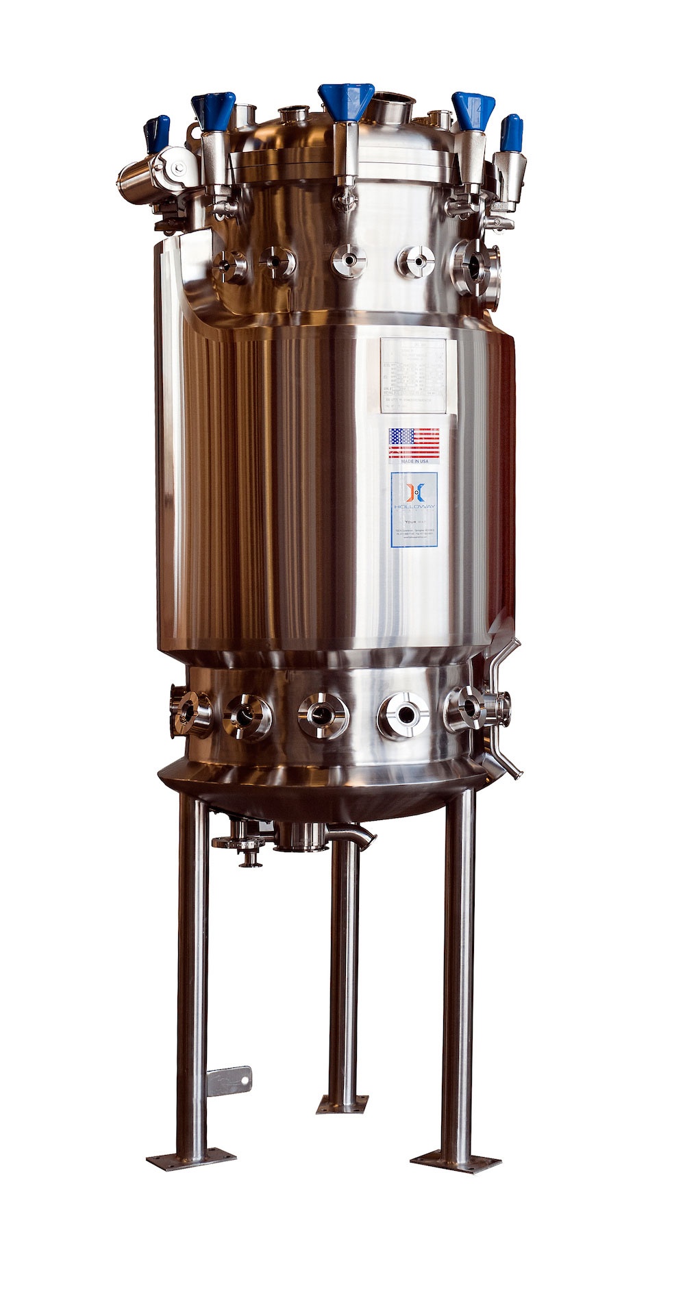 HOLLOWAY proudly produces pharmaceutical stainless steel solutions like this bioreactor.